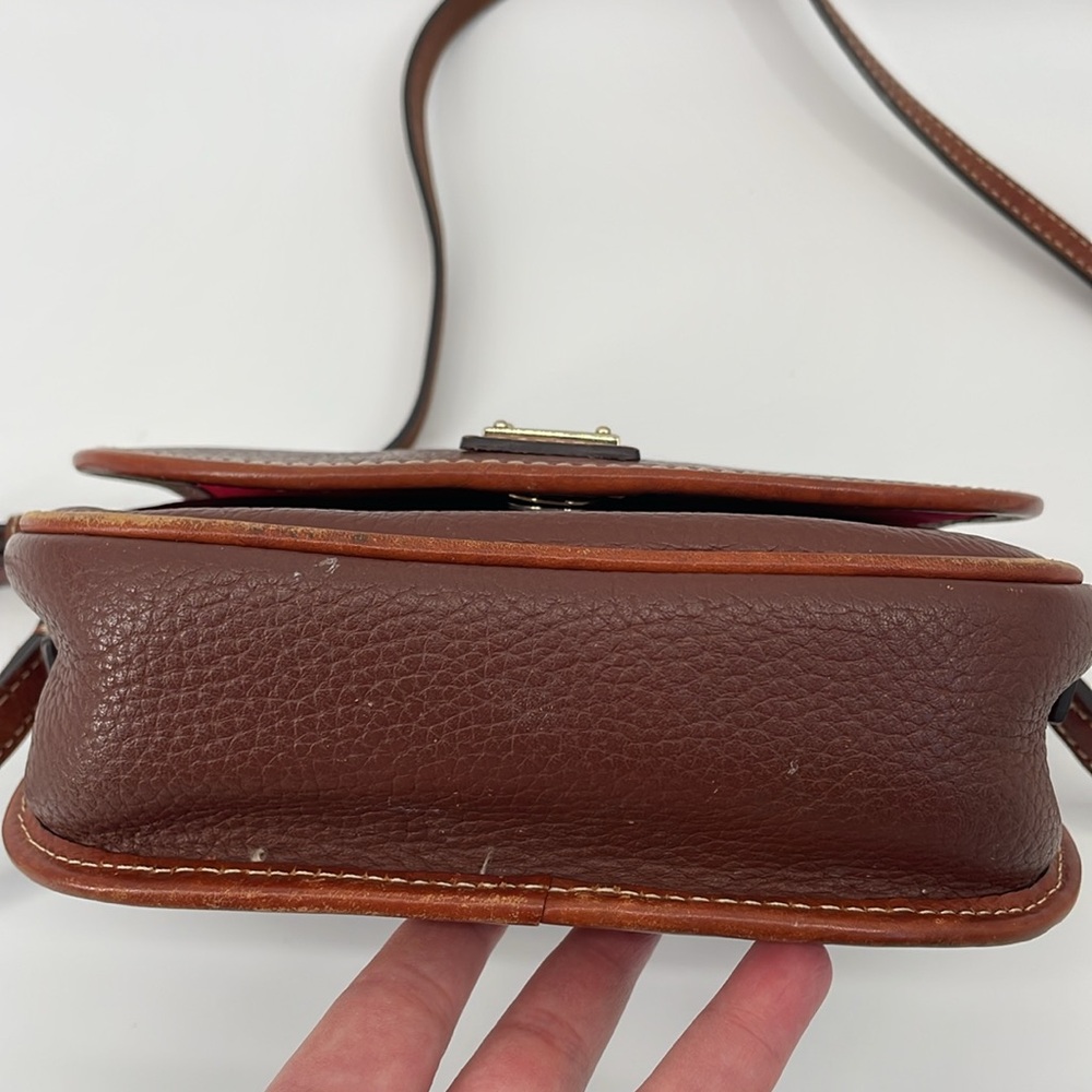 Dooney & Bourke Pebble Grain Saddle Bag in Brown A20 - Picture 5 of 11